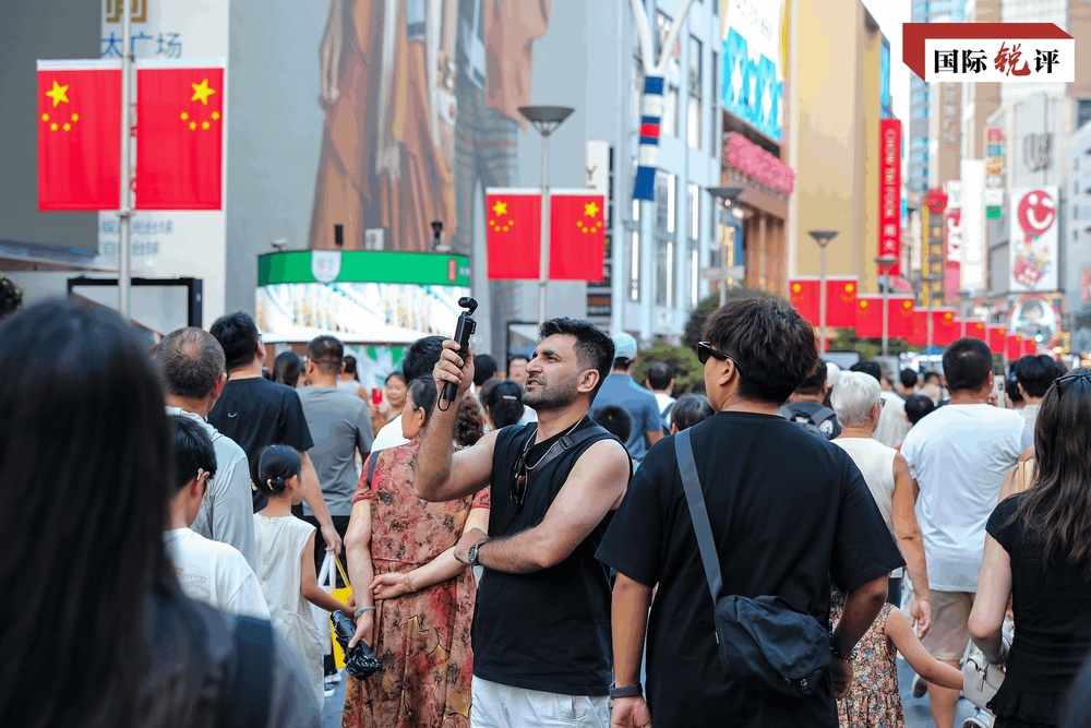 金假期世界又看到一个“流动的中国”pg电子中国网站国际锐评|这个黄(图2) 金假期世界又看到一个“流动的中国”pg电子中国网站国际锐评|这个黄(图2)
